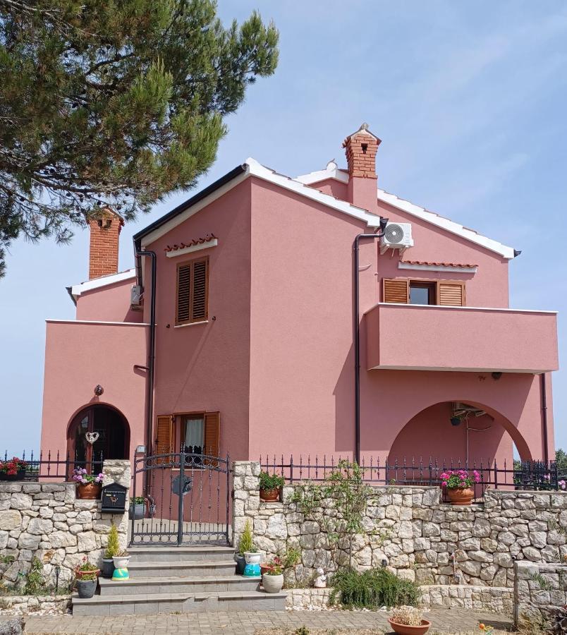 Bed and Breakfast Sobe Bukaleta Loznati Exterior foto